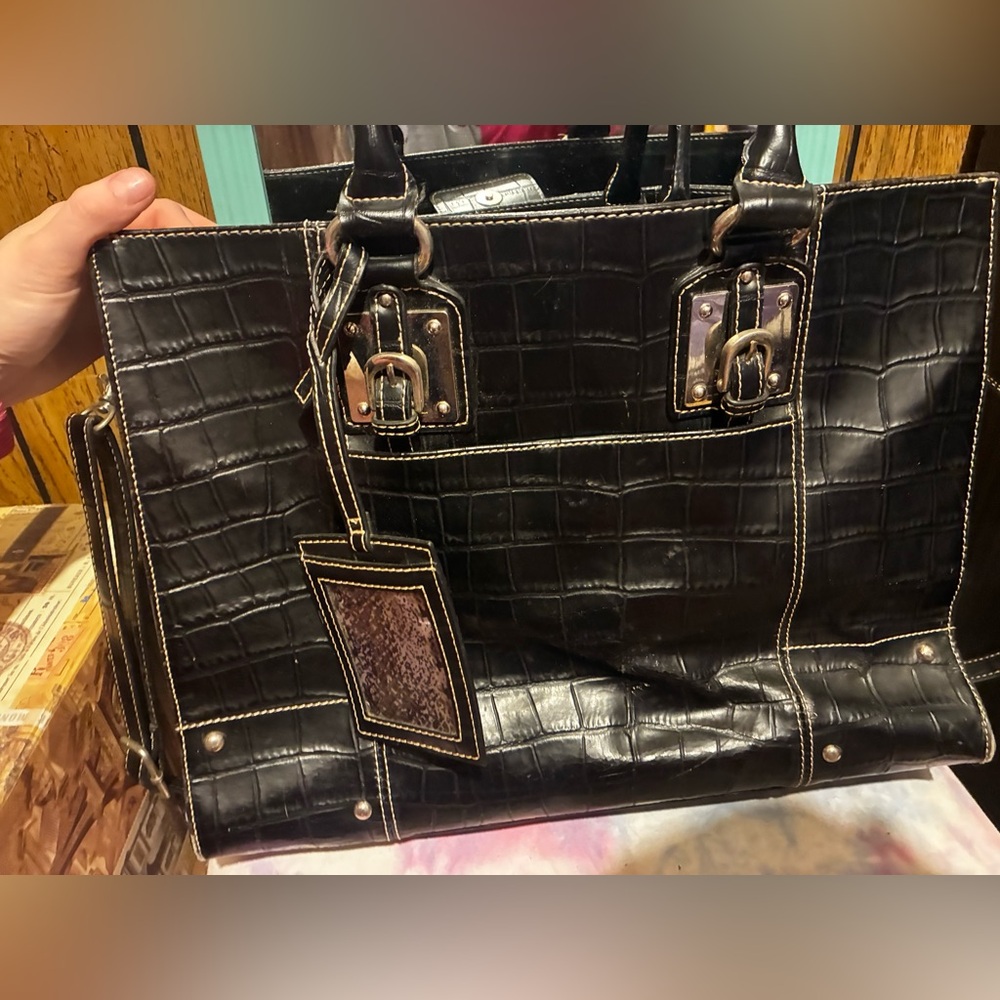Wilson leather Black Croc-Embossed Tote Bag❤️❤️